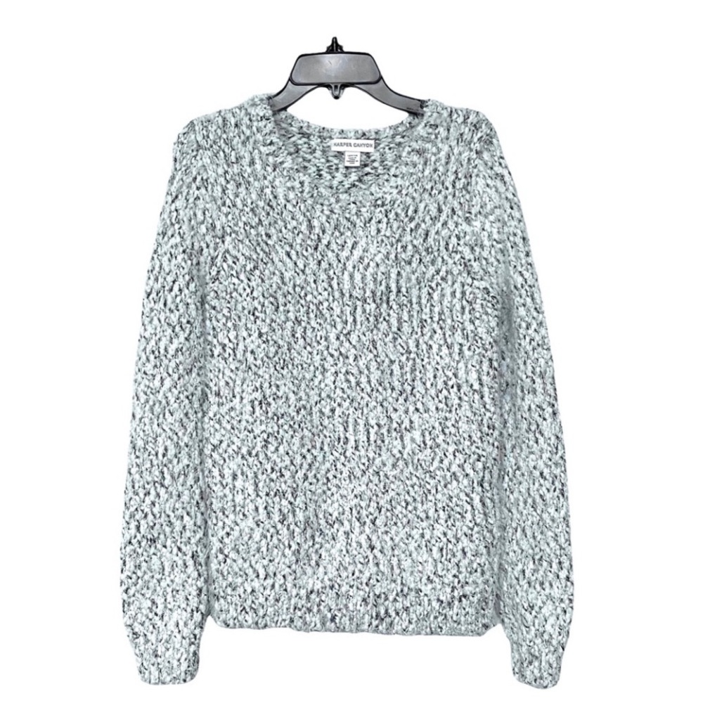 Harper Canyon Fuzzy Winter Sweater